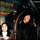 7-9 mai 1999: Vizita papei Ioan Paul al II-lea �n Rom�nia, v�zut� de Adrian Cuba (FOCUS)