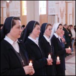 25 martie 2009: Bacu "Sfnta Cruce": Prima profesiune i nnoirea voturilor n familia religioas SCMP