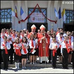 31 mai 2009: Iai: Administrarea Mirului n Parohia "Adormirea Maicii Domnului" (FOCUS)